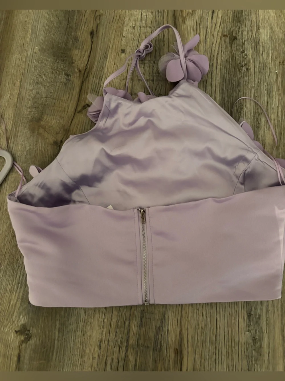 AKIRA Light Purple Satin Halter Crop Top - Picture 3 of 4